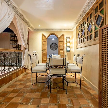 Riad Dali Marrakesh Buitenkant foto