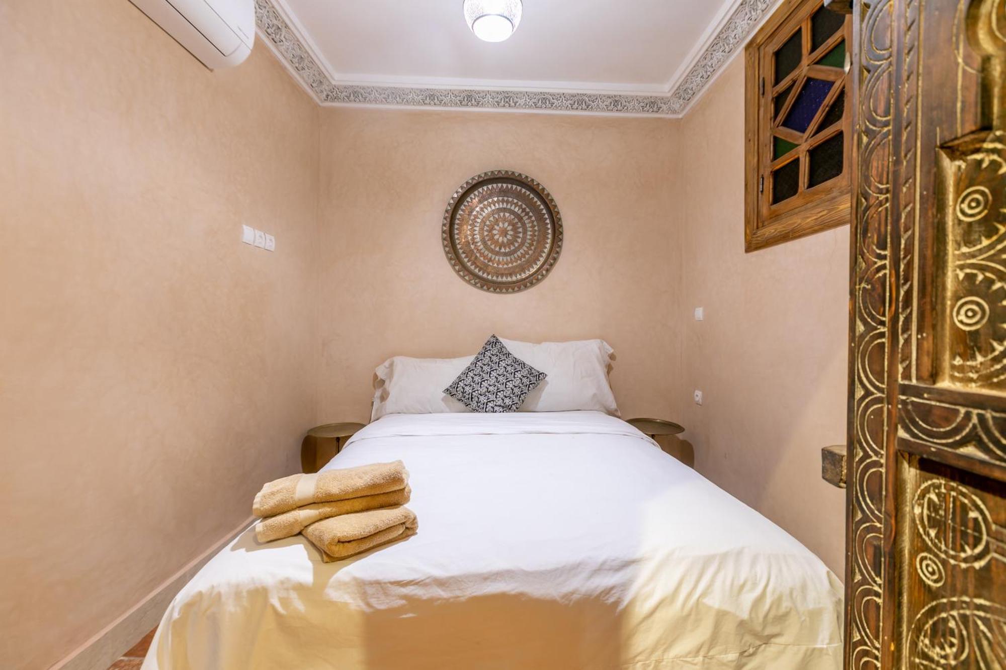 Riad Dali Marrakesh Buitenkant foto